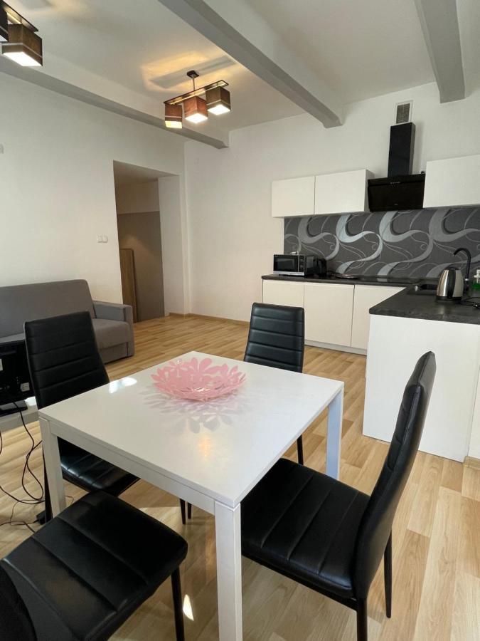 Marka Apartment 1 Krakau Buitenkant foto